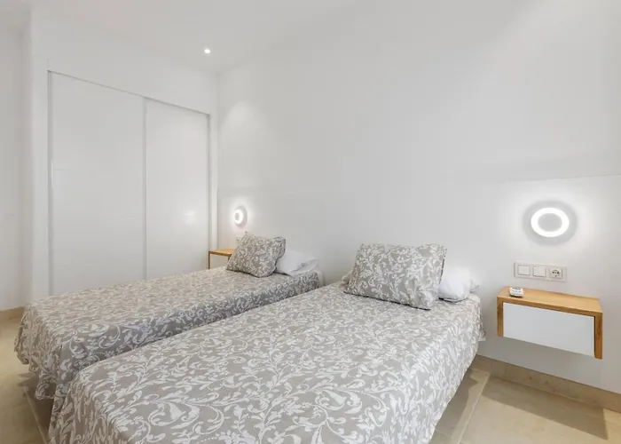 Valeria بلايا بلانكا