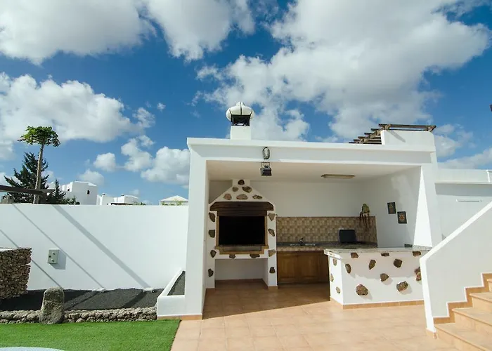 Valeria بلايا بلانكا