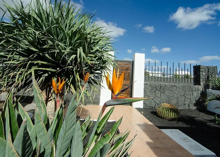 Valeria فيلة بلايا بلانكا