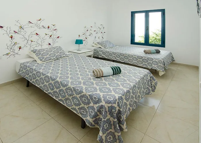 Valeria Вілла Плайя-Бланка